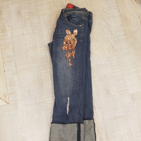 V Cristina size 10 cuffed jeans with applique bundle your order and save on ship - Picture 5 of 8
